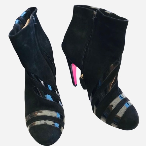 Emanuel Ungaro Black Suede $ Patent Leather Ankle Boots Size 39.5 - Picture 4 of 9